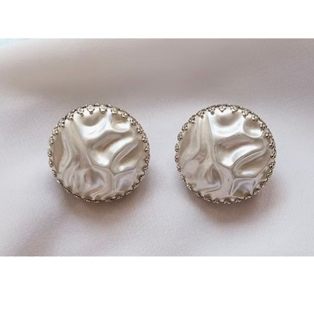 Vintage Judy Lee Ear Clips